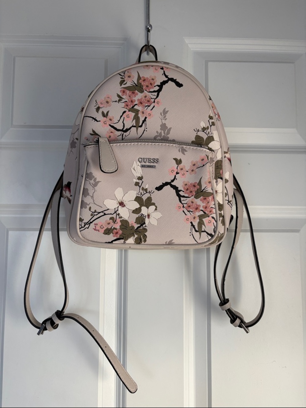 MUST GO! GUESS Floral Pink Mini Backpack with Blossom Print